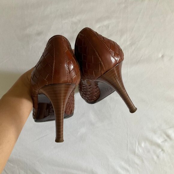 COLE HAAN Woven Leather Heels - Picture 6 of 6